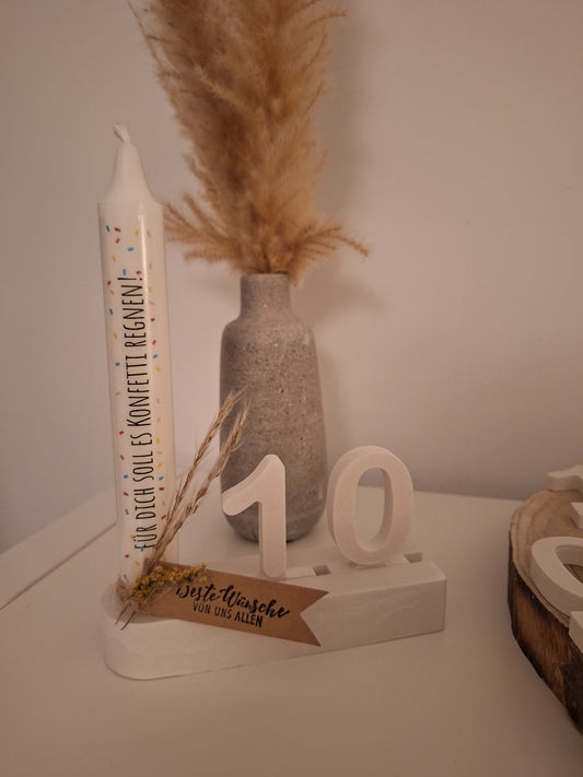 Geburtstagskerze mit passender Geburtstagszahl
