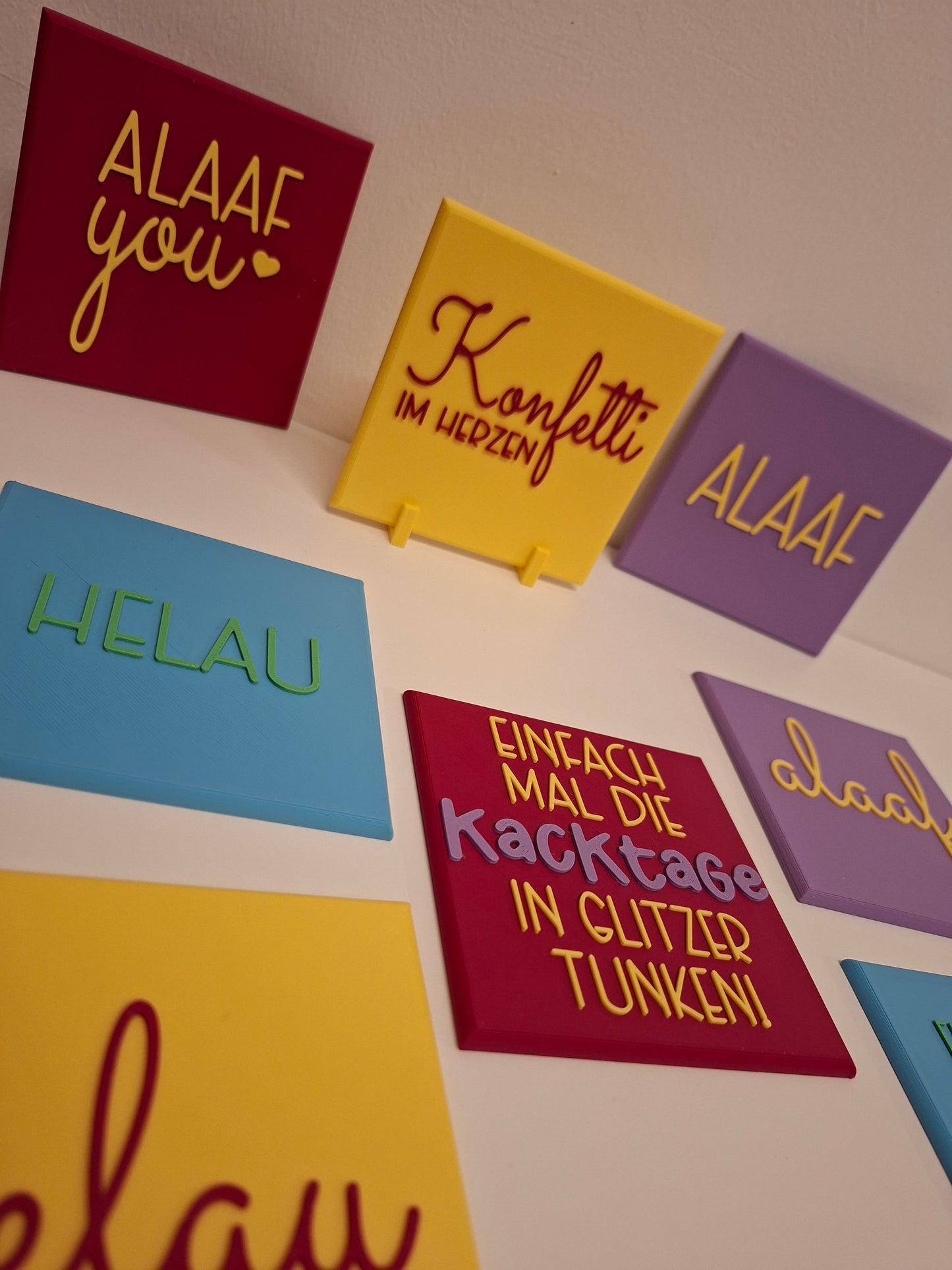 Helau & Alaaf  bunte Kacheln zum aufstellen