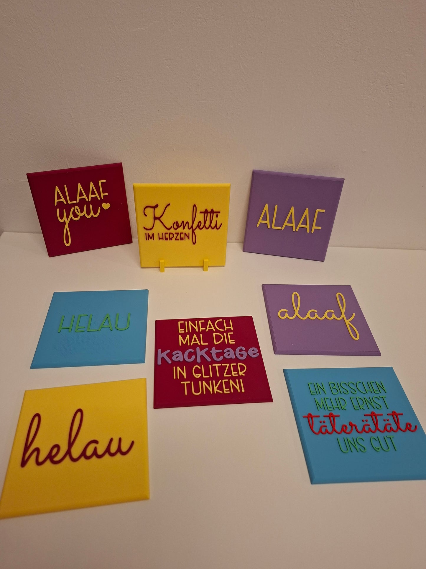 Helau & Alaaf  bunte Kacheln zum aufstellen