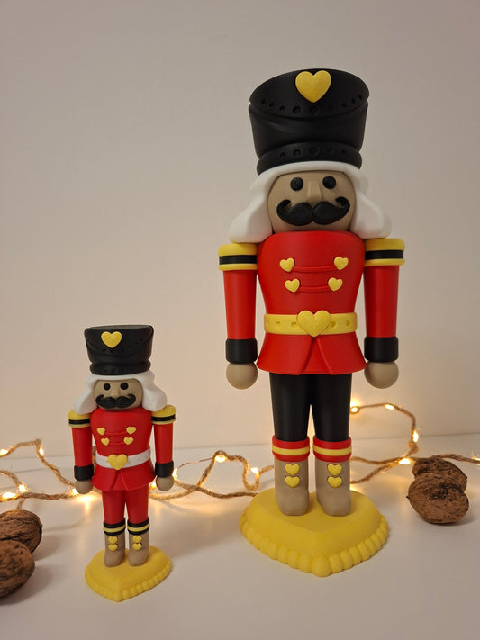 Nussknacker/ groß 24cm